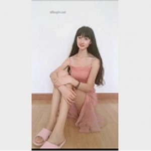 微博抖音超人气百变女神清纯美女博主《大番茄姐姐》私拍作品