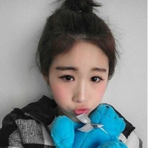 拜金大三女学生《小奴》被土豪领养捆绑口塞