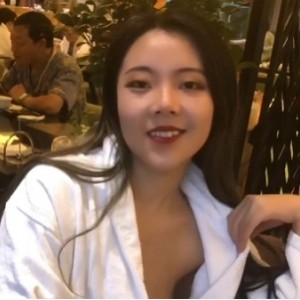 《浆果儿》荔枝公园少女游戏户外公园跳舞全系列合集