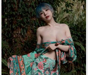 OnlyFansJVID超级大奈模特（黎菲儿/三头犬)社保街拍作品合集