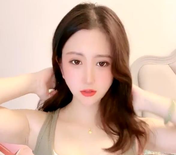 快手尤物极品网红《琪琪》