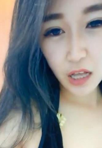 朴妍熙女主播大胆玩法美腿身材花样绅士1.5G