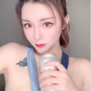 妮可：女神级模特主播私拍视频7.9G高颜值美腿技术全展示