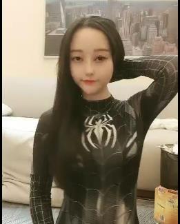 精选闺蜜合集-3V-7.4G视频大小，精选主播小热巴，闺双F~打粑粑，作者自拍，完整版，互T~道具