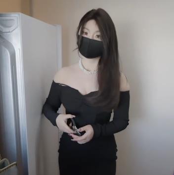 台北娜娜女房东自拍水印浴室道具秀鲍鲍下载观看