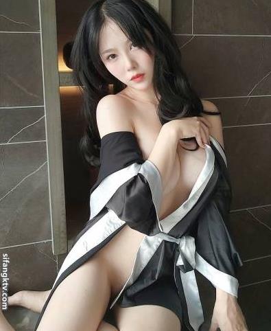 抖娘利世首作：微密圈+今夜不归+居家阿娇+晒衣服SP，5V共1.4G，性感迷人，男人心动