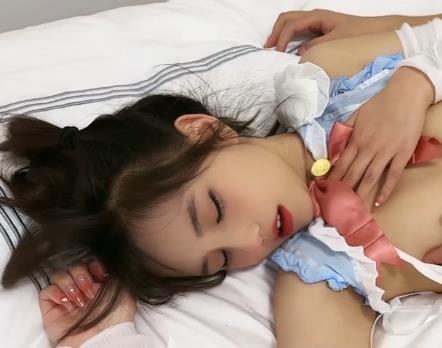 阿雅女神的治愈美白秘籍，身材火辣惊艳