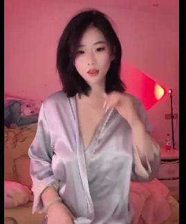 精简视频半糖琪琪跳舞大哥打包观看