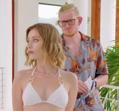 自由国《黑白分明》短发姐姐伊娃高清压缩版观看