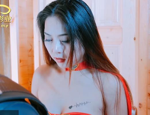 “精东影业神奇女侠与美国队长对决，小编推荐，小伙伴们一起看，黑木耳形象离谱”