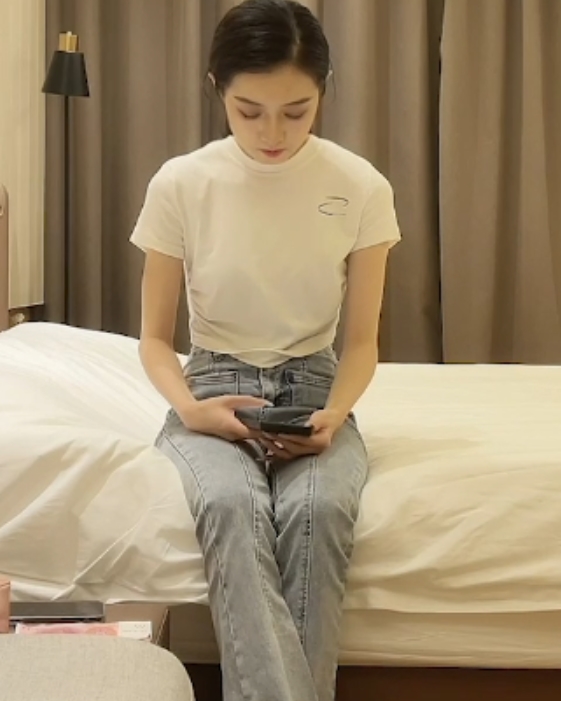 瀛︾敓濡规帰鑺+鐢颁集鍏+19v26.4g