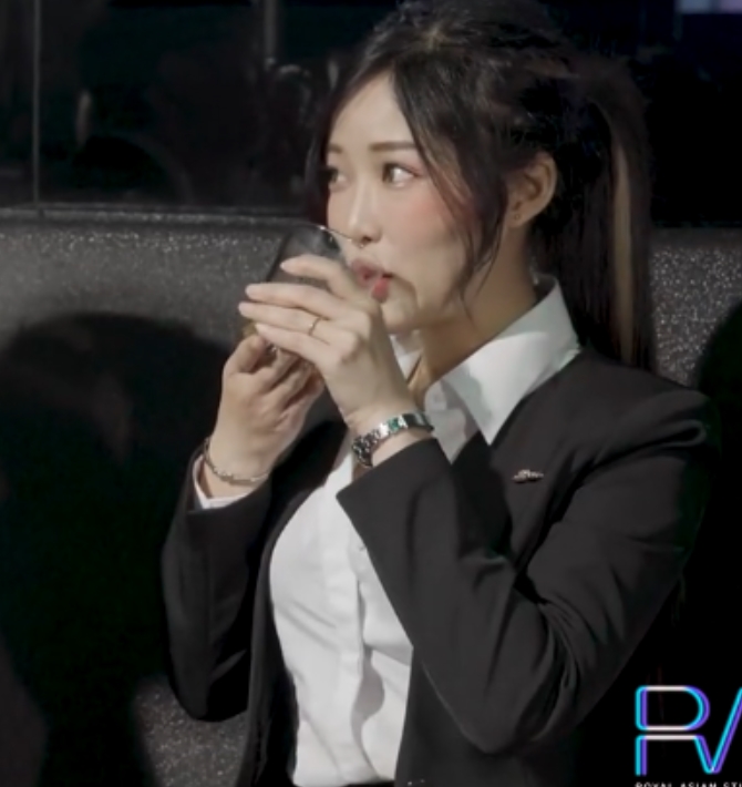 鍚勭被浼犲獟鏂+15v9.1g