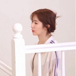 神秘AI换脸视频：赵露思4.01G十段大片百度盘下载，解压链接及截图询问