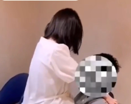 ROXY主演《奴隶妻子王八老公》视频合集33.6g，百度收藏热度高