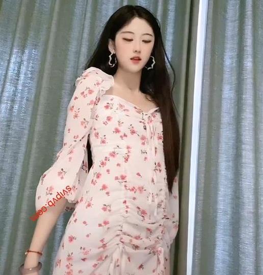 颜不乖抖音万元定制1.5G视频大放送