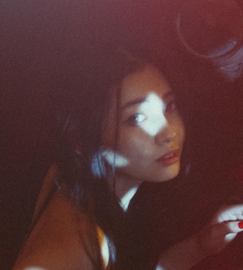 夏暮光：多重身份展示，给力不断，141四人游+11V，6.45G