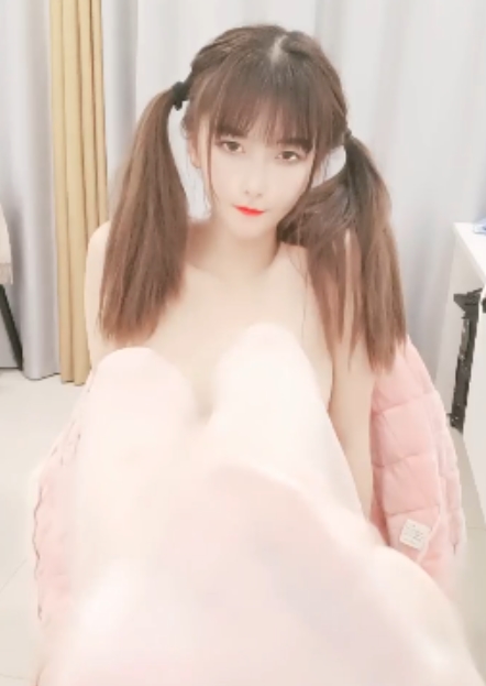 优质双人游戏表演！晓锦双女放飞自我嘴艺3v/6.12GB百度云