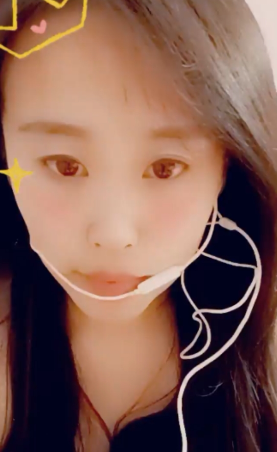 哺乳期宝妈挤某处汁直播秀：双层压缩技巧揭秘，链接永久有效！