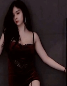 张琪格火箭群热舞视频下载|斗鱼主播精彩诱惑车灯直播