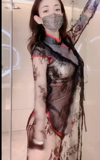 定制快手小奶球女主播:漂亮御姐气质丰满,23个视频800MB合集收藏!