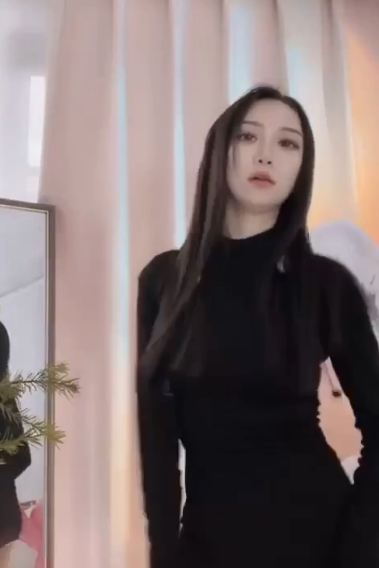 疯狂抖音直播闪现甄选：美女云集，高清720P，7Z压缩，永久链接