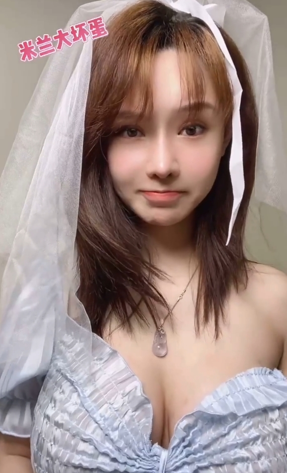 米兰大坏蛋1.1g：微博红人视频收藏，按需下载