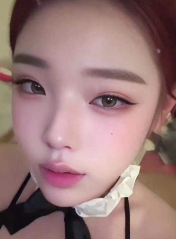 仙女棒小魅魔特写秀：推特童颜TS展示天花板鱼籽储存器，绝美特写，绝对漂亮！