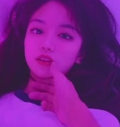 拉拉队小姐姐身体加油