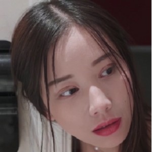 《小少妇与肌肉男：老公不给力，只能自己偷吃！1V1，69GB，百度云/百度盘搬运》