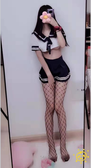沫沫酱:斗鱼可爱系主播,灵魂的自由,美好的生活。