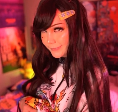 网红Blondelashes19视频资源合集25v：活在当下，拥有精彩未来