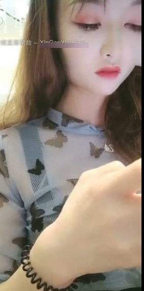 《小妲己女主播桃子仙女：神秘味道与火辣身材，让你心动的直播作品合集》