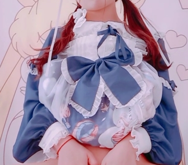 小兔_蓝色洛丽塔作品一部