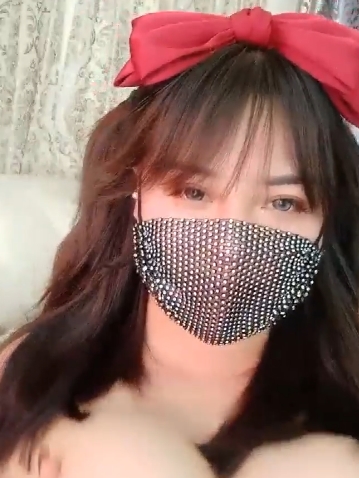 极品女主播_巨无霸猫猫作品一部