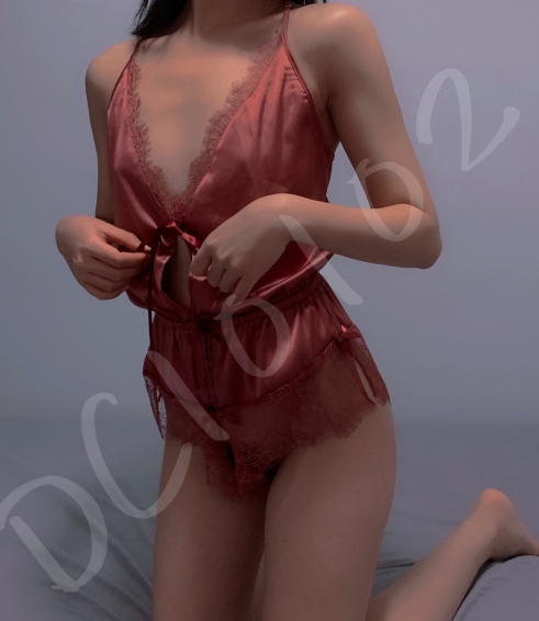 约P大神DC技术娴熟，妹子清纯嫩妹主妇绅士必看！49v1.8G