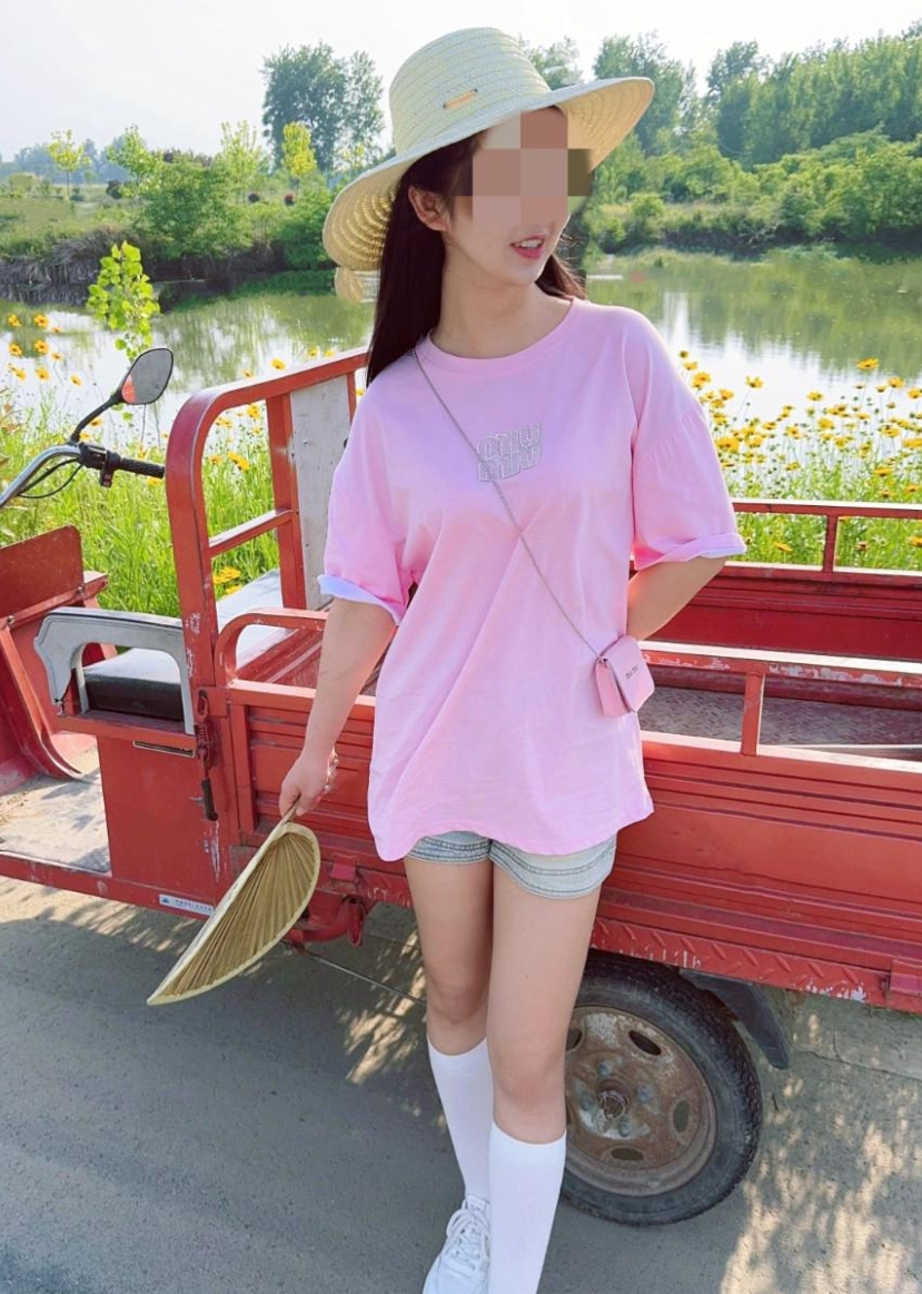 亲姐姐野外路边真实生活视频合集，471个视频，24V10.5G珍藏版