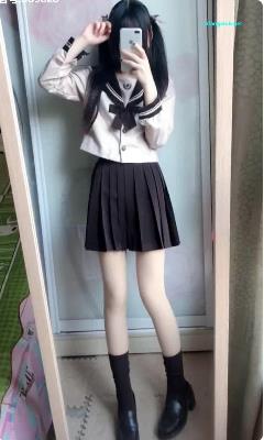 抖音网红@晨意野餐兔舞蹈三角比基尼作品集，金主爸爸的爱恋