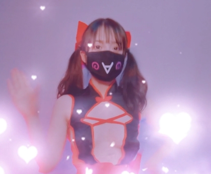 草莓味女神奈奈兔作品合集：清纯性感二次元，20视频279照片2.98G