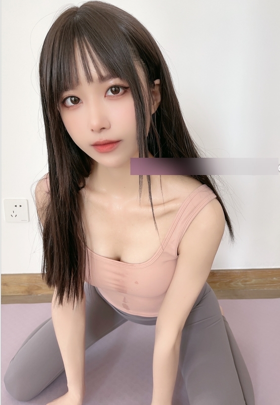 瑜伽垫上的布丁大FA：puddingNice展现出的专注与热爱