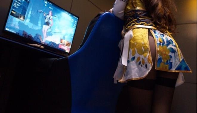 虎牙超人气元气满满的二次元美少女浮力姬小余最新散播合集4v-575M百度云