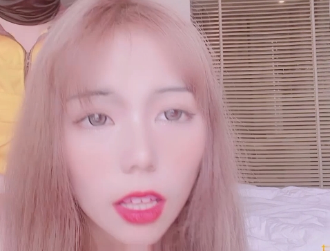 《UP博主推荐：糖心外卖小哥的言语脑补剧情，超高颜值小姐姐忍不住想跳起来！》