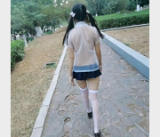 最新某推网红FSS冯珊珊打野露出纯视频资源