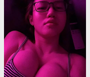 最新火爆极品妹子娜美资源