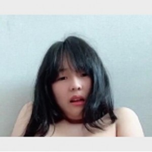 最新韩国巨R妹子极品大奶粉嫩小X