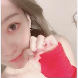 最新可遇不可求，百里挑一难得一见的超级白皙