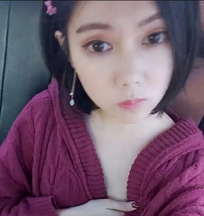 onlyfans高冷御姐《mooncat》反差项圈