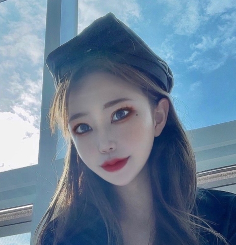 onlyfans反差极品女神《queenseoa》吃瓜私拍