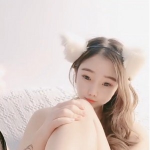 美女百度小耳朵最新合集14V16.7G，精彩收藏！