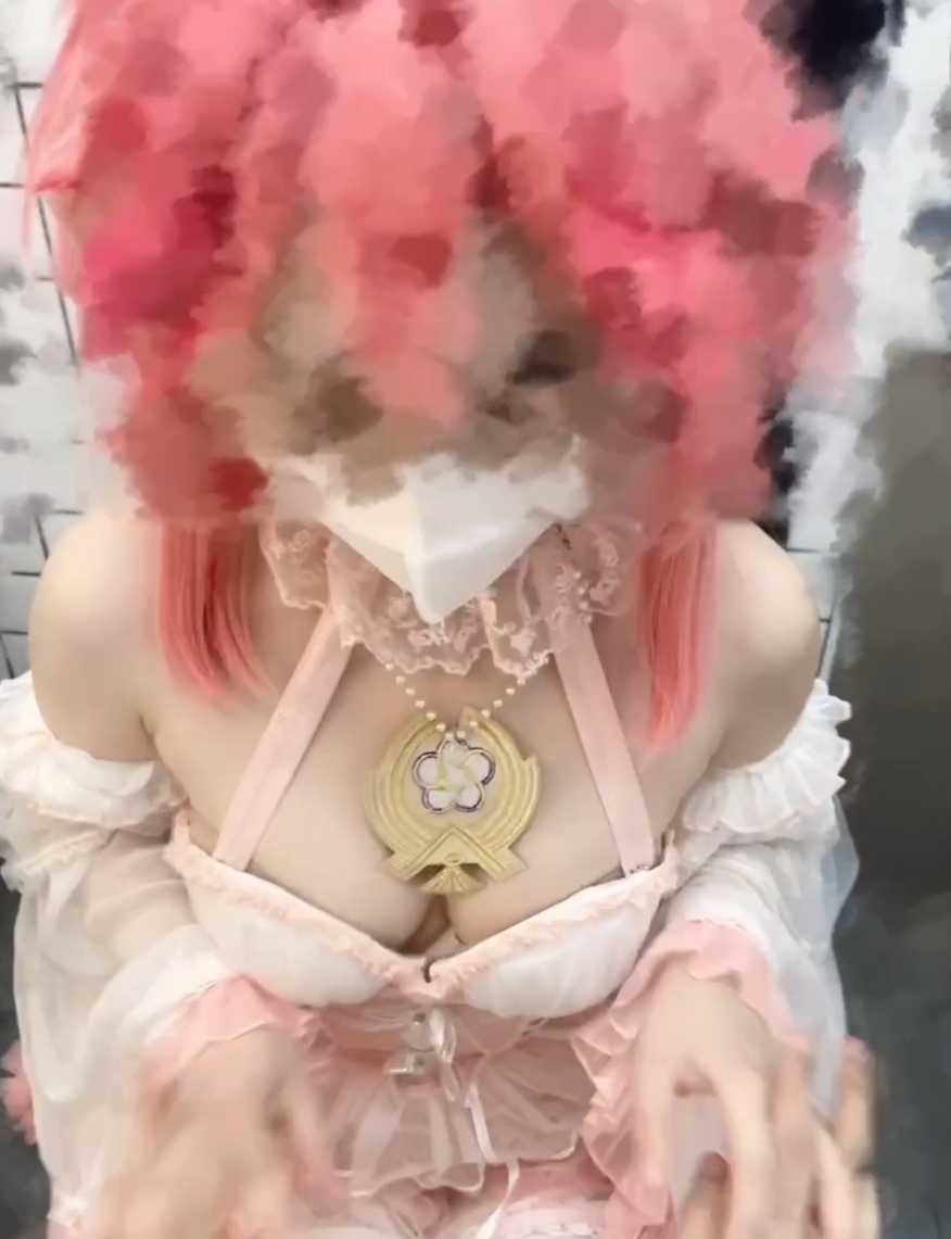 福利姬Akira线下约会福利14V5.2G，收藏百度ED2K