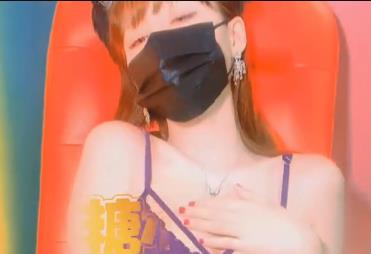 超人气虎牙主播白菜妹妹粉丝挑战最新合集1V590M，定制舞蹈与道具秀